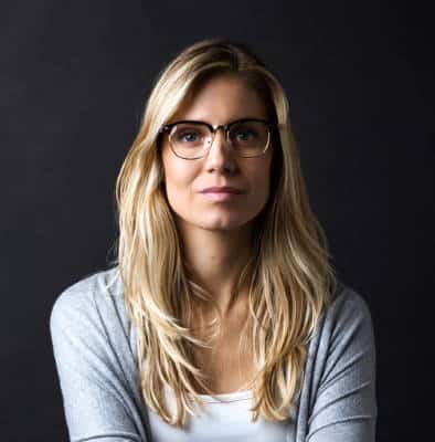 woman wearing browline glasses