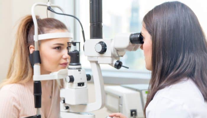woman getting an eye exam